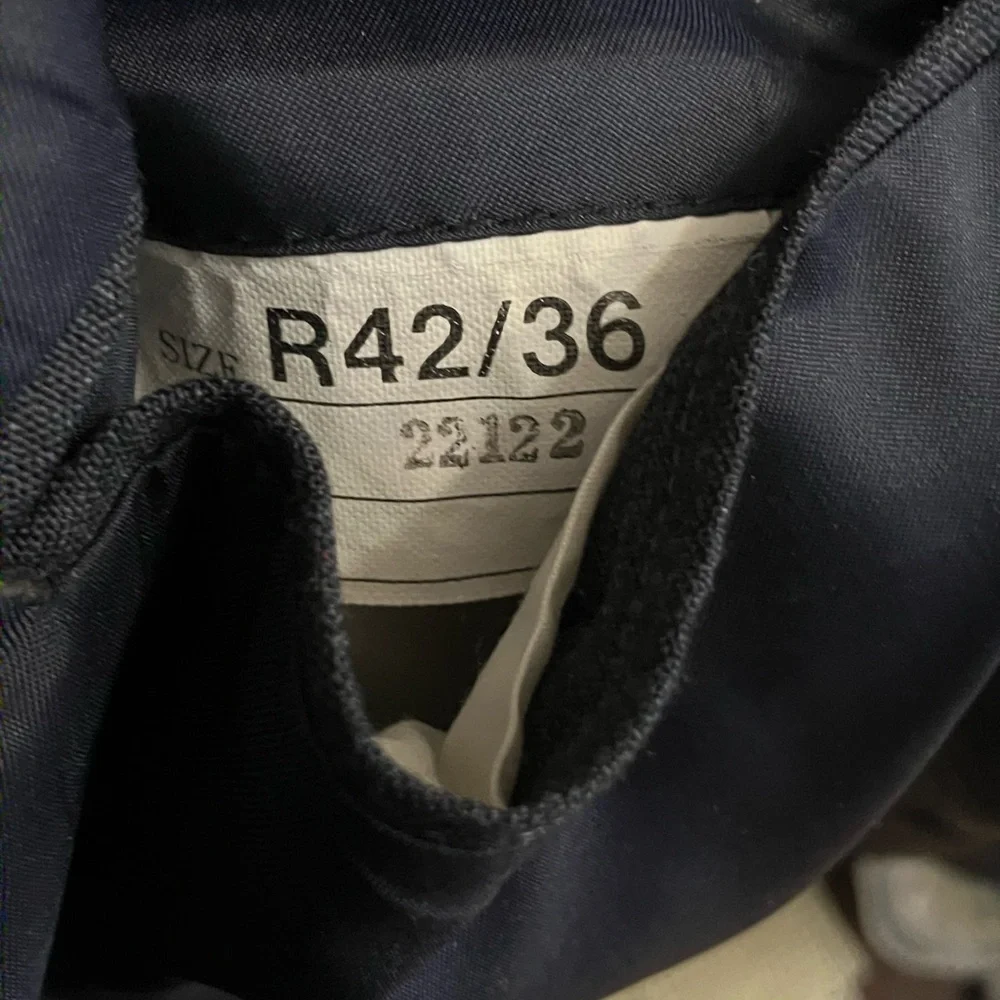 Wool blend Men’s suit jacket by Smiths Ernesto Bellini 42 x 36 charcoal
